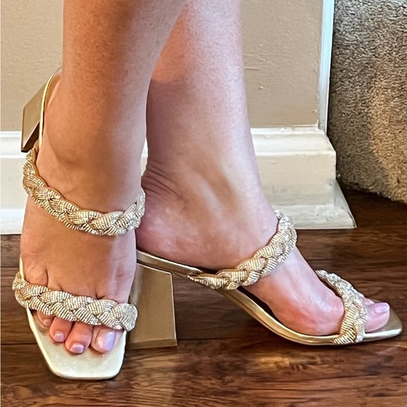 Last 1! corkys footwear french kiss braided double strap sandal metallic gold 8 - Picture 4 of 10